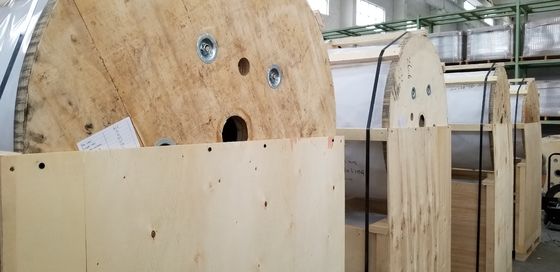 ความยาวของสปูล 504 กม รีล เสริมโพลีเมอร์ สารโครงสร้างสมาชิก รวมวิธีการติดตั้งที่ง่ายในการรับประกันกระบวนการก่อสร้าง